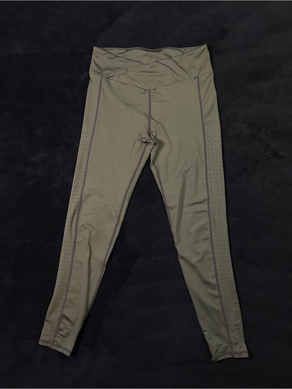 Women’s Olive Green Active Leggings